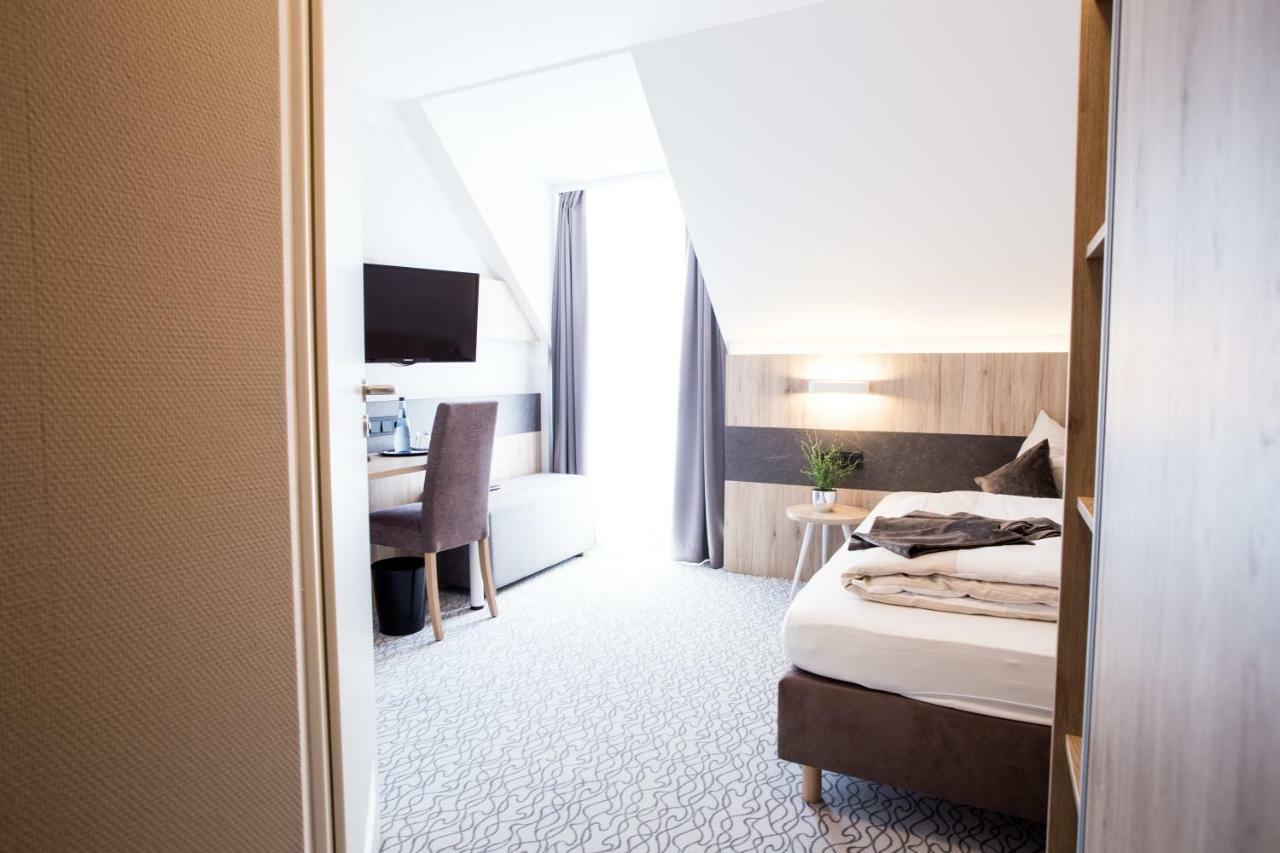 Amtsstueble Hotel & Restaurant モースバッハ エクステリア 写真